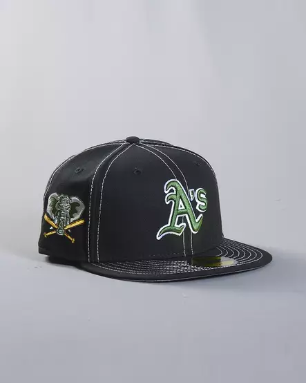 New Era 59FIFTY Athletics Contrast Stitch Bronx Store Exclusive Fitted - Black - Caps - 71070491 - 1