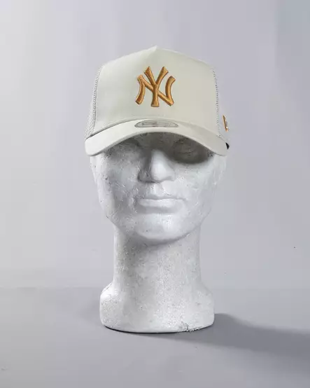 New Era 9FORTY A-Frame New York Yankees MLB Light Beige Trucker Cap - Lippikset - 60771711 - 2