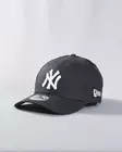 New Era 9FORTY NY Yankees League Essential Strapback musta - Lippikset - 10531941 - 1