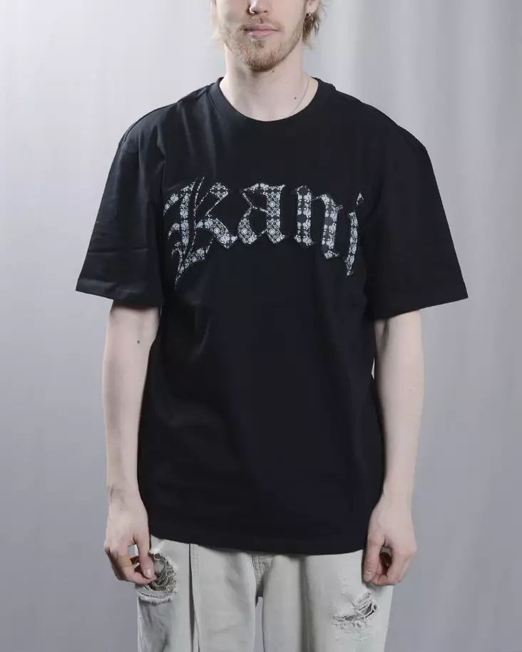 KARL KANI Paisley letter Tee - Black - Mens t-shirts - PD00005351 - 1
