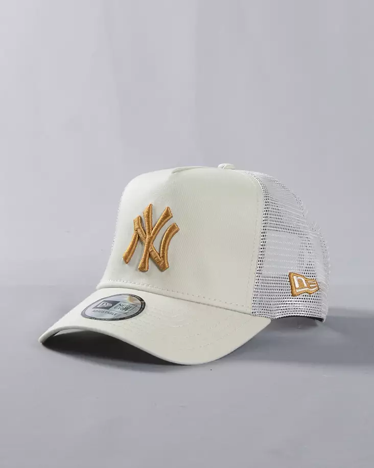 New Era 9FORTY A-Frame New York Yankees MLB Light Beige Trucker Cap - Lippikset - 60771711 - 1