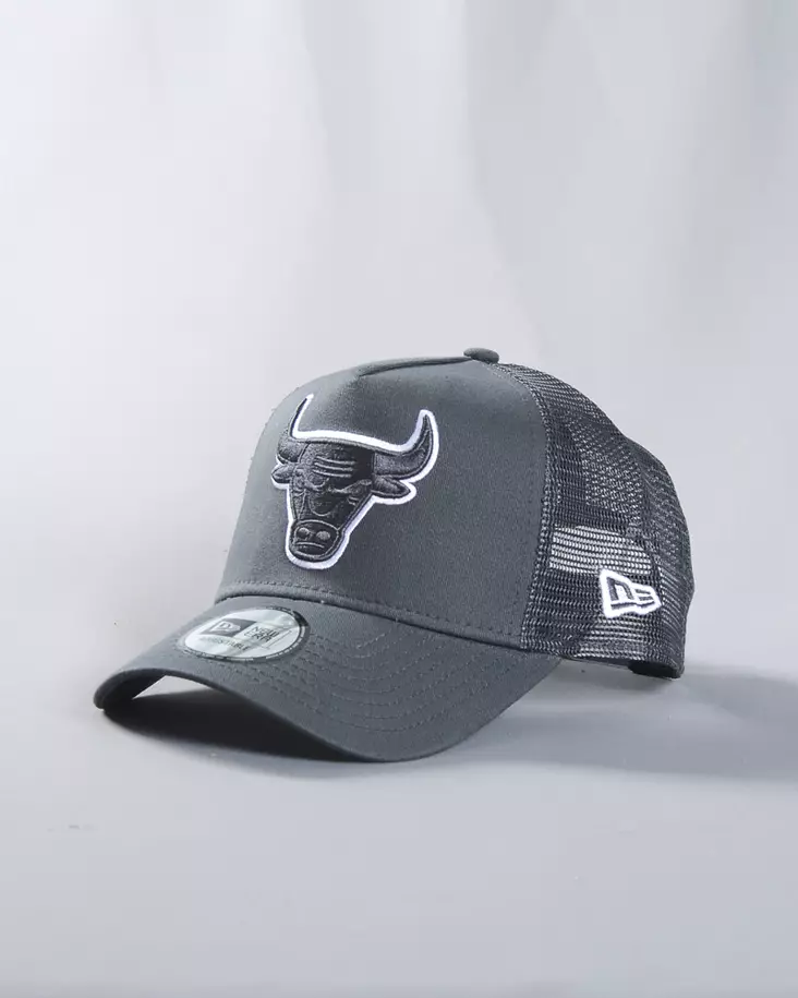 New Era E-frame Outline Chicago Bulls Trucker - Lippikset - 60856284 - 1