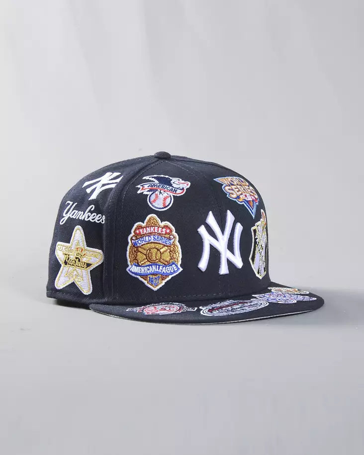 New Era 59FIFTY All Over Logo NY Yankees Fitted - Lippikset - 60803445 - 1