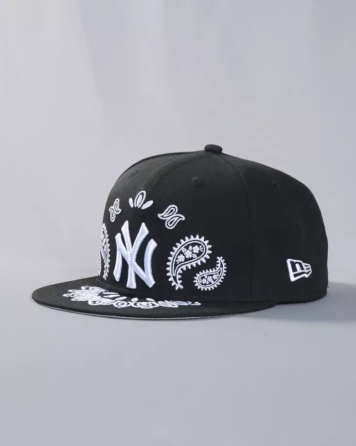 New Era 59FIFTY MLB Paisley NY Yankees Fitted Lippis - Musta - Lippikset - 60691178 - 1