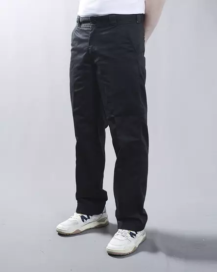 DICKIES Poly Cotton Work Pant -musta - Miesten Housut - DK0A89S5.BLK - 1